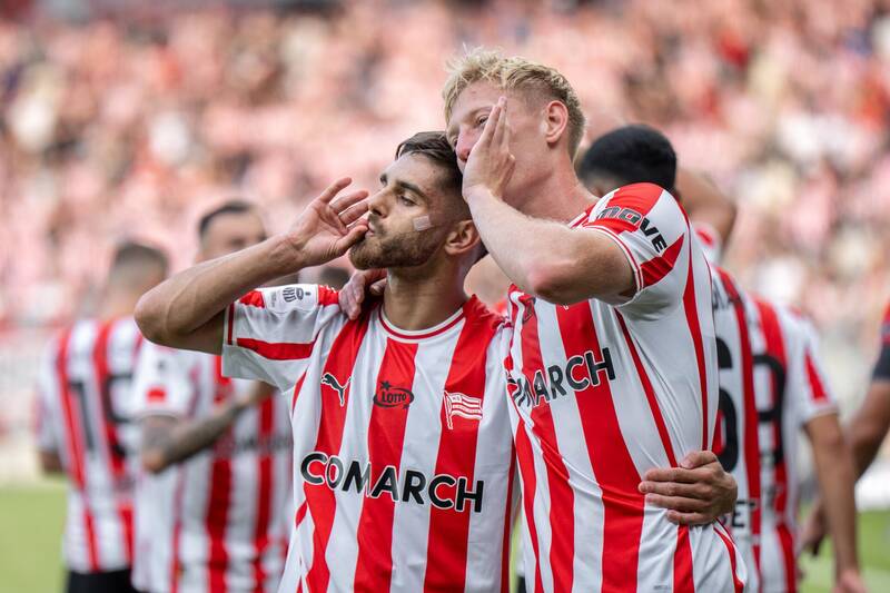 Celtic receive Oskar Wojcik boost after new Poland claim