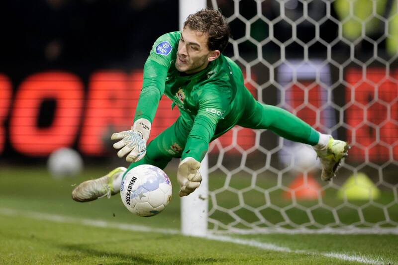 Celtic target Jari de Busser moves closer to Go Ahead Eagles exit