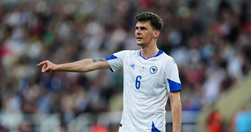 Celtic ‘working hard’ to sign midfielder as they prepare ‘strong financial offer’