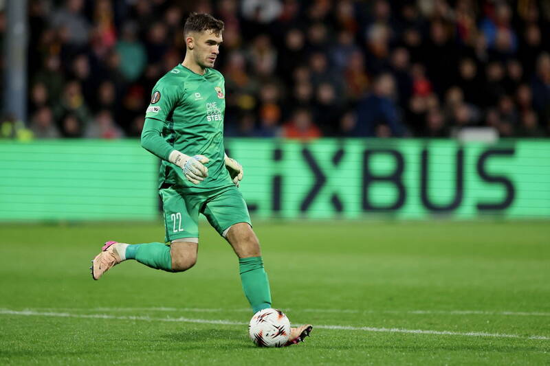 Celtic plan to sign a goalkeeper this summer – Here are three affordable options