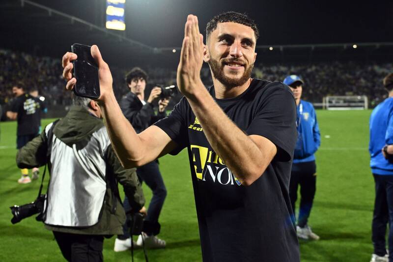Celtic to ‘resume contact’ for Fares Ghedjemis with World Cup star back on radar