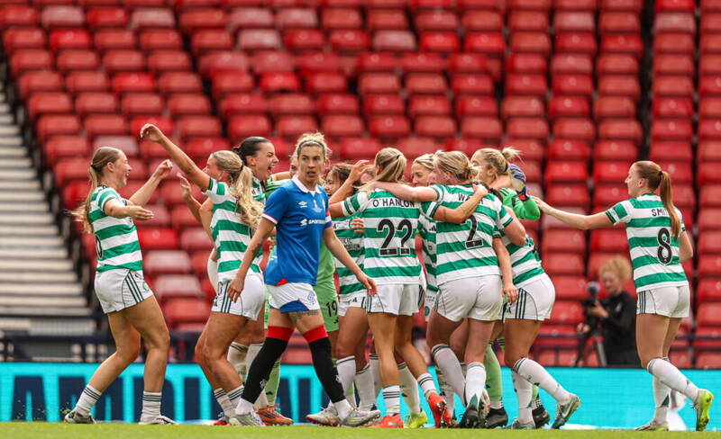 SIMPLY THE BEST- Celtic Ladies belt it out at Hampden