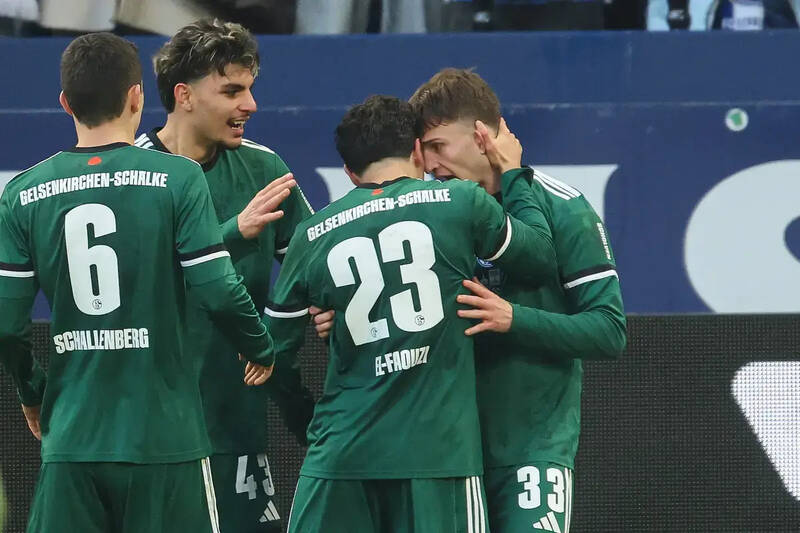 Celtic Face £10m+ Fight for Soufiane El-Faouzi as Midfielder Open to Parkhead Move