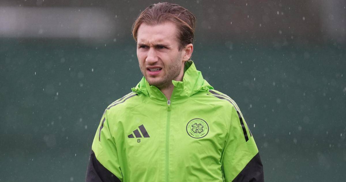 Celtic star makes ‘we’ll see’ transfer admission, gives update on pre-World Cup knock