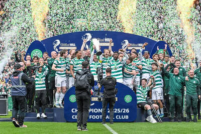 Craig Gordon Turns Off Comments After Classless Celtic Title Post