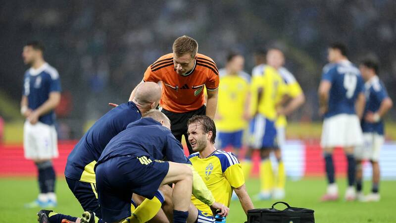 National team coach offers injury update on Celtic star amid World Cup scare