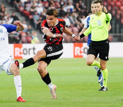 Transfer Latest – Celtic linked with Aarau goalscorer Elias Filet