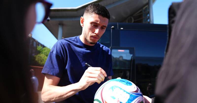 Celtic urged to sign £10m striker and his World Cup teammate on free transfers