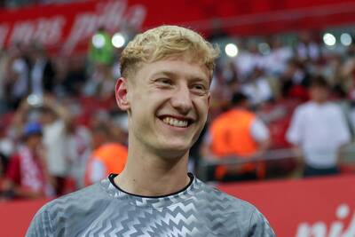 Oskar Wojcik’s boss outlines conditions for sale of Celtic target