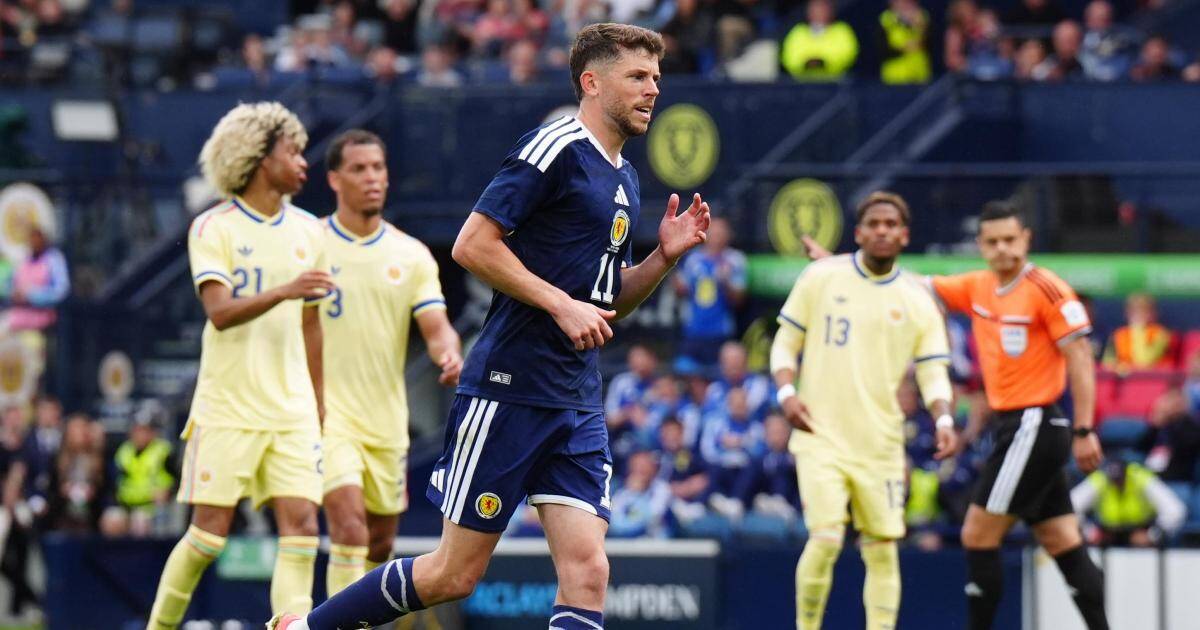 Scotland and ex-Celtic star signs new contract on eve of Haiti clash