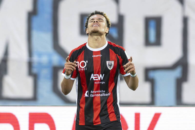 Celtic set to face Polish competition for Elias Filet