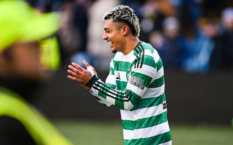 Yes Araujo should be considered if Celtic lose AJ. He should be considered anyway.