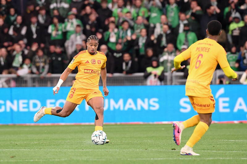 Millwall reportedly win the race for Celtic linked Taïryk Arconte Millwall reportedly win the race for Celtic linked Taïryk Arconte