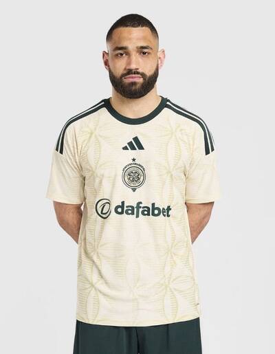 CELTIC STORIES: You want exciting players and a strong team? How about a new third kit instead?