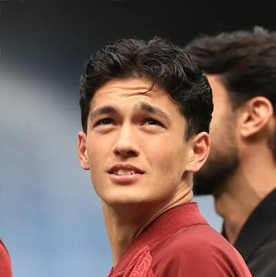 Elijah Just Addresses Future Amid Celtic Interest