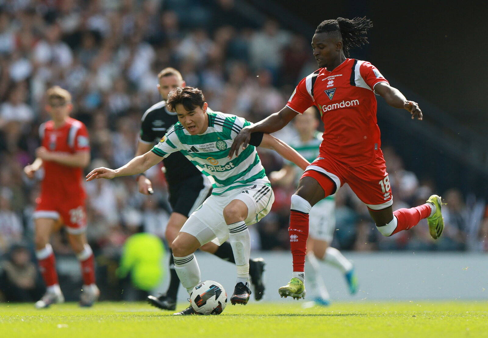 Celtic winger Yang Hyun-jun apologises amid growing South Korea backlash