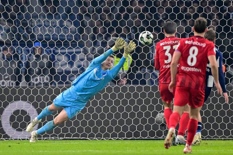 Champions League club to activate Celtic-linked shot-stopper’s £4m release clause but face late competition