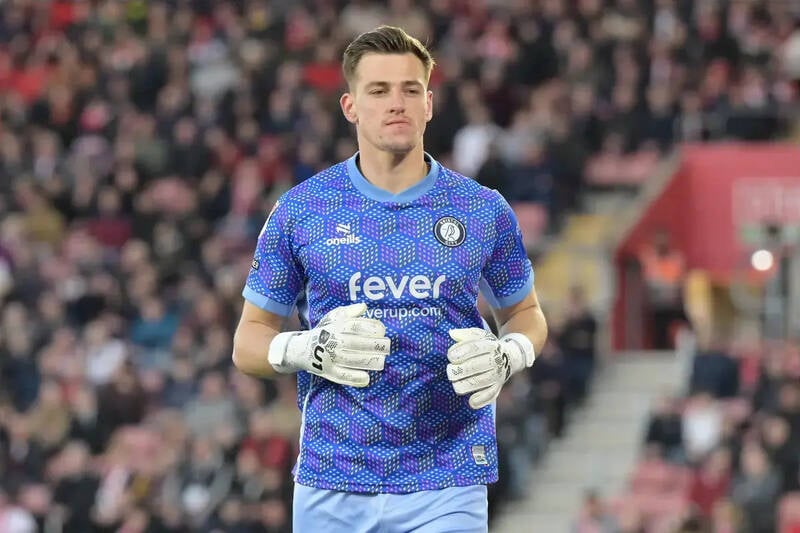 Celtic “Interested” in Manchester United Goalkeeper
