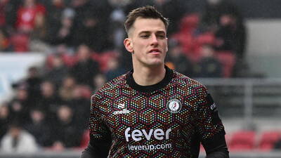 Celtic interested in Manchester United goalie who impressed on loan