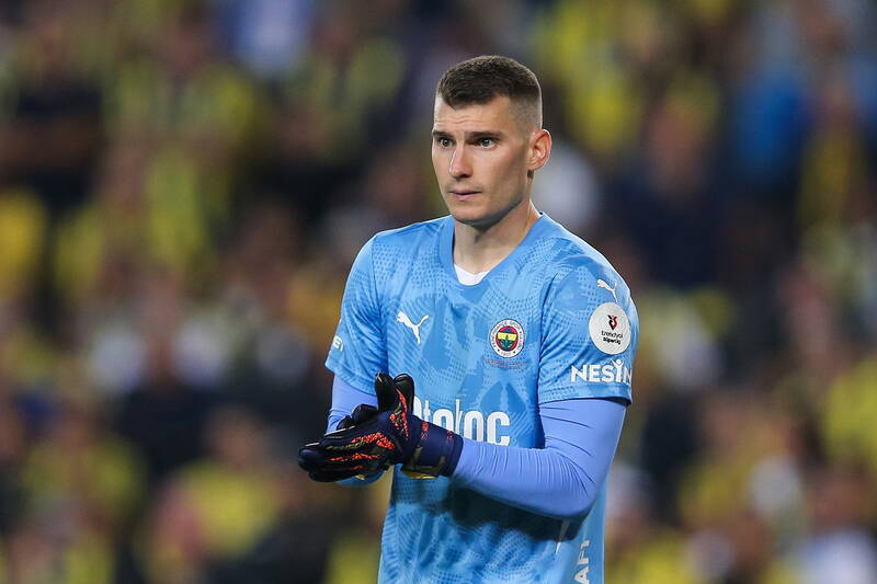 Forget Horkas and Ernst, Celtic should go all out for Livakovic