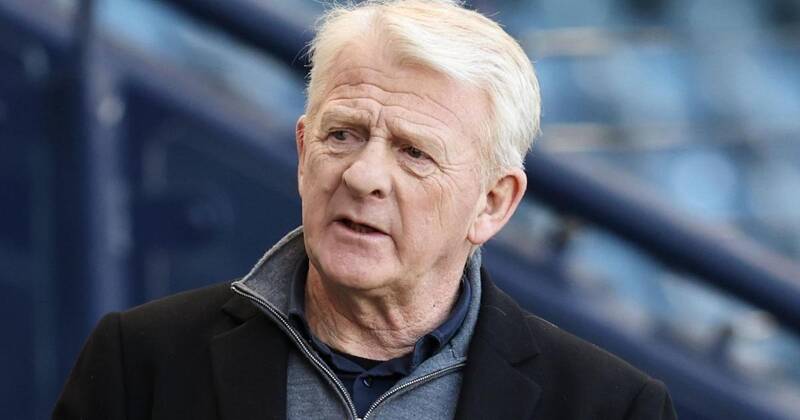 WATCH ex-Celtic boss steal golf punter’s chair in hilarious Scottish Open exchange