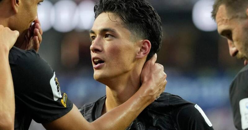 In-demand star’s agent confirms transfer ‘discussions’ amid Celtic interest