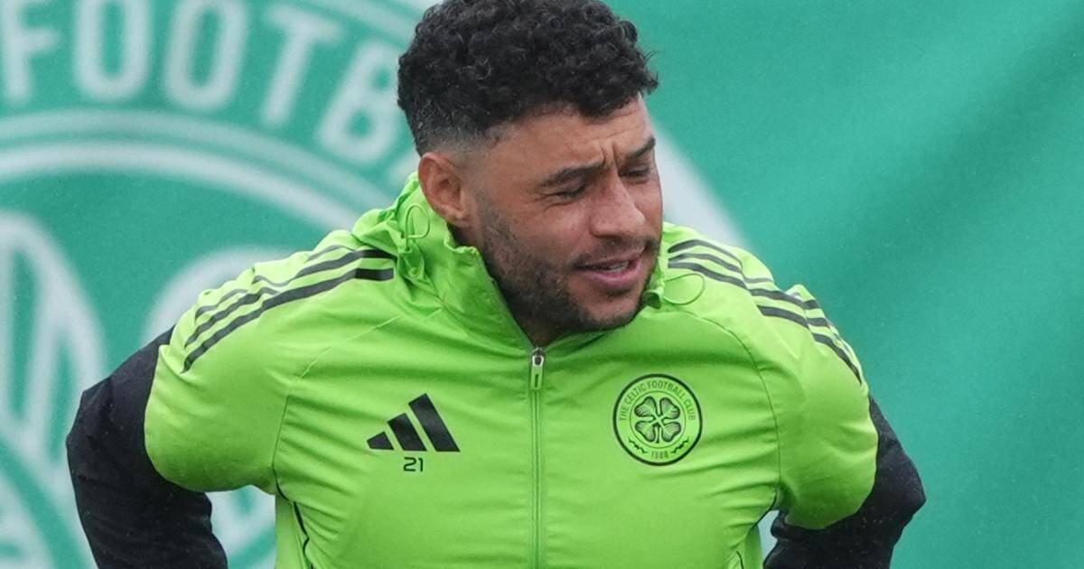 Reason for delayed Alex Oxlade-Chamberlain return to Celtic for pre-season