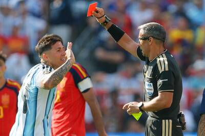 Why Enzo Fernández’s World Cup final red for Argentina vs Spain gives Celtic flashbacks Why Enzo Fernández’s World Cup final red for Argentina vs Spain gives Celtic flashbacks