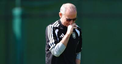 Celtic dithering gives Martin O’Neill sleepless nights as imminent transfer deal leaves pundit astonished Celtic dithering gives Martin O’Neill sleepless nights as imminent transfer deal leaves pundit astonished