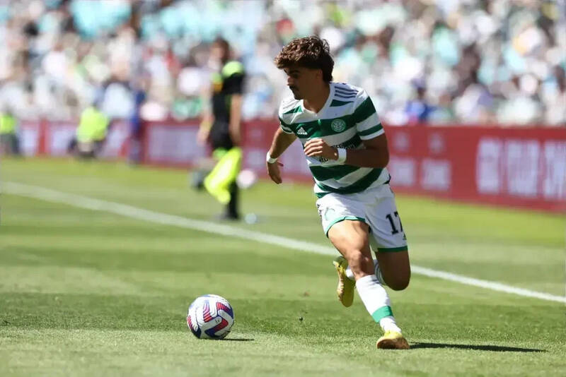 Jota makes Celtic return