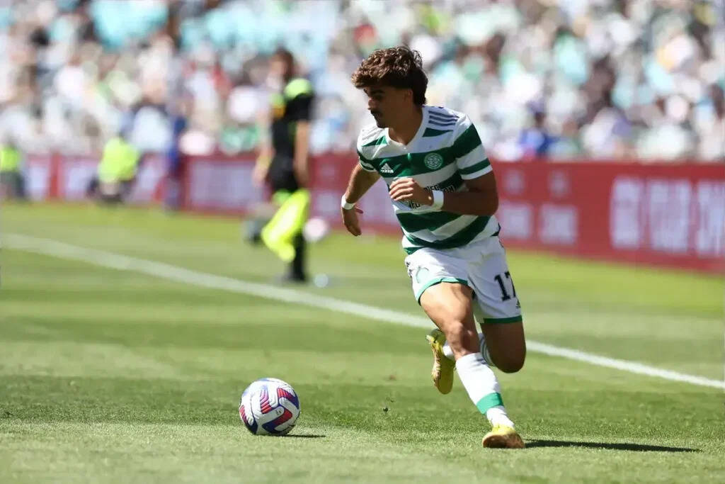Jota makes Celtic return