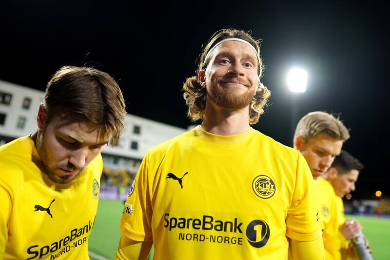 Celtic fans say ‘get him in’ as Kasper Hogh talks continue