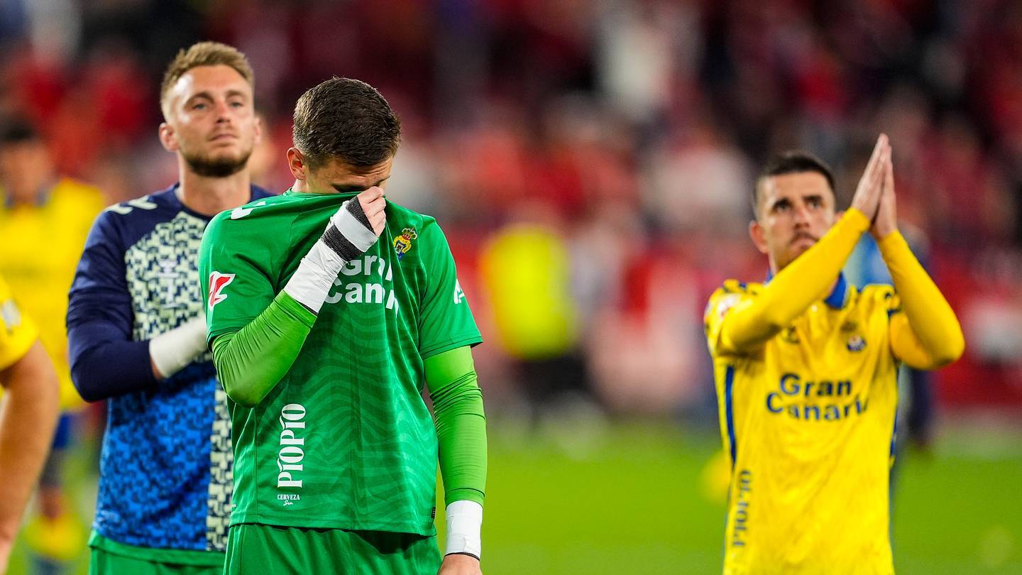 Interest from two new clubs could force Celtic into transfer decision over target