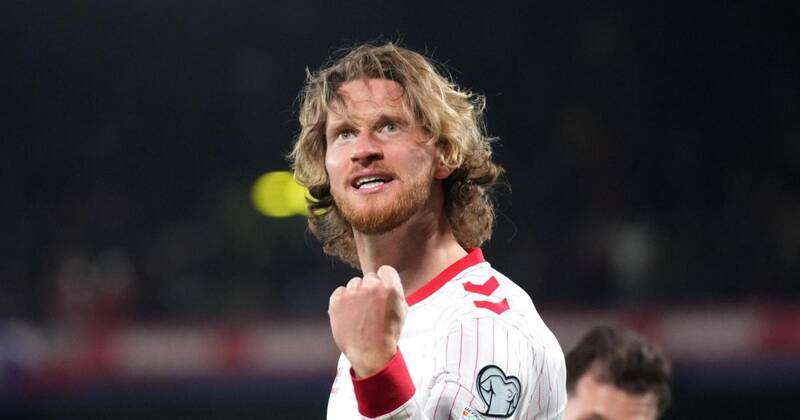 Celtic confirm the record-signing of Kasper Hogh from Bodo/Glimt