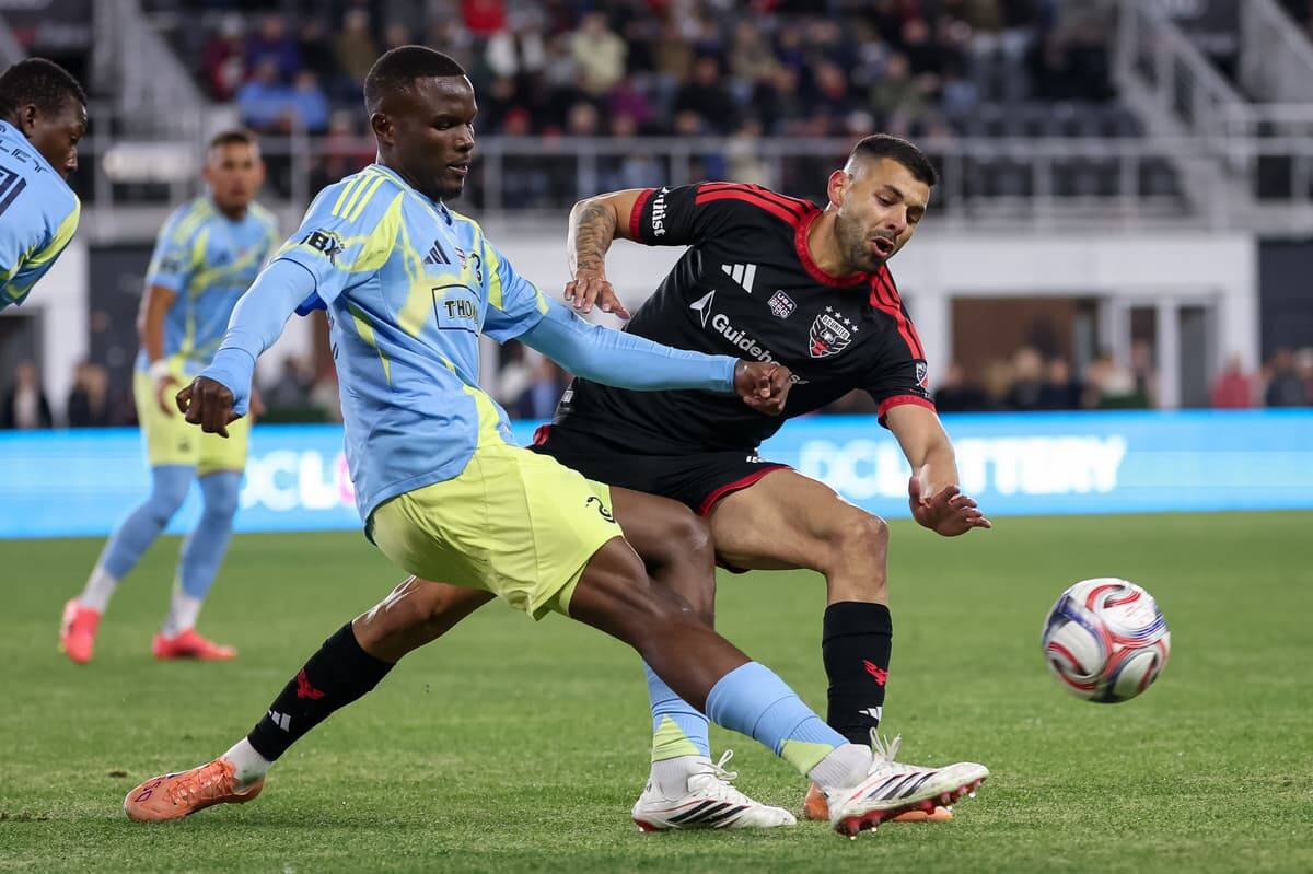Celtic activity heats up, Rangers close in on duo, Bowie eyed for major deal &ndash; Scottish transfer news