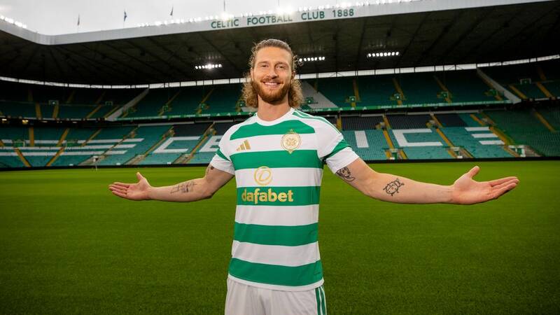 Kasper Høgh Gallery: New Bhoy relishing Paradise bow