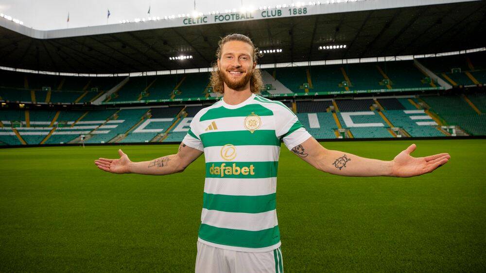 Kasper Høgh Gallery: New Bhoy relishing Paradise bow