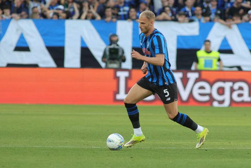 Mitchel Bakker close to Marseille move after re-emerging on Celtic radar