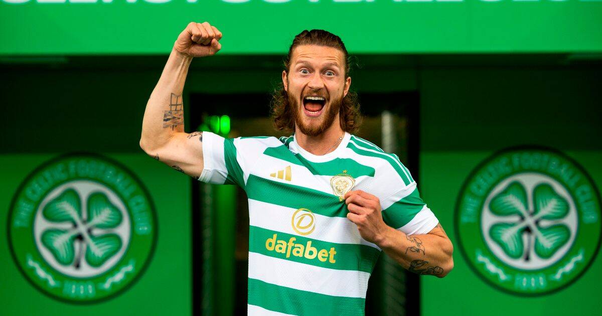 ‘World class’ Celtic signing makes Rangers snipers look like ‘first class idiots’ as Hotline blows up