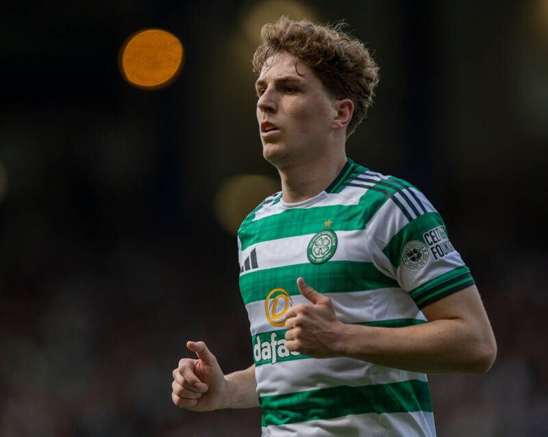 Don’t Sell Yourself Short – Chris Sutton Urges Celtic Star Against Backward Step