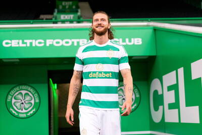 Former Celtic star makes Kasper Hogh scoring prediction