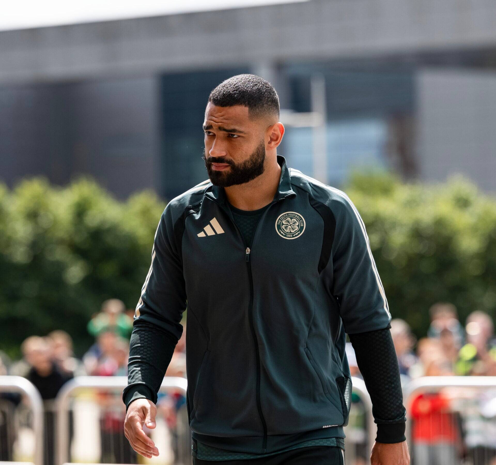 Carter-Vickers lifts lid on Engels and Johnston mood amid Celtic transfer talk