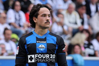 Paderborn boss addresses Mika Baur future amid Celtic interest