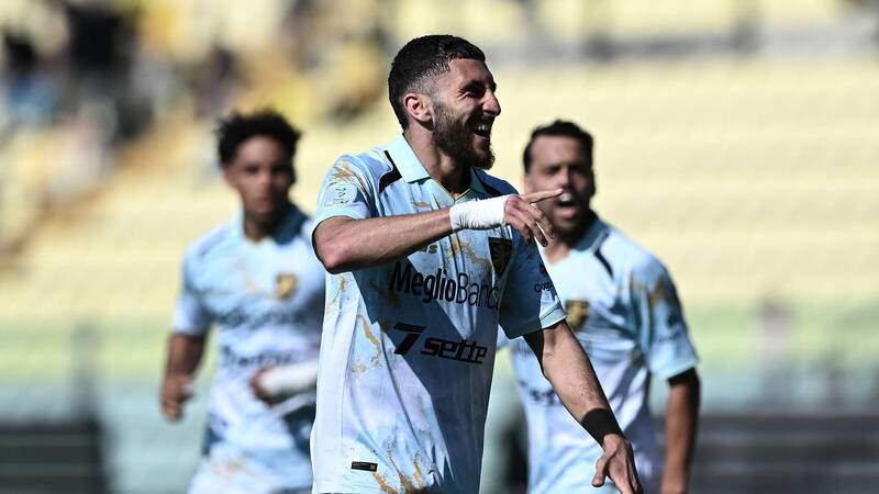 Celtic told to pay £13m to sign priority attacking target amid rival interest