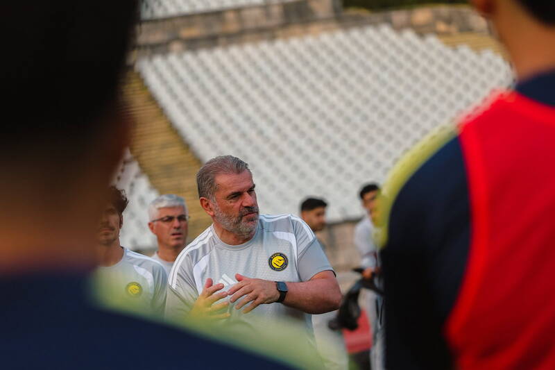 Ange Postecoglou meets Cristiano Ronaldo after Al-Nassr arrival Ange Postecoglou meets Cristiano Ronaldo after Al-Nassr arrival