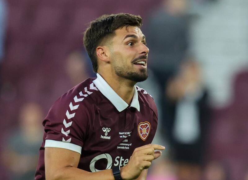 Celtic ‘ready’ to make stunning move to sign Claudio Braga from Hearts
