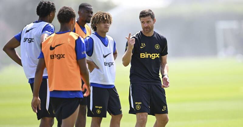 Celtic set to announce ambitious Chelsea transfer as new signing gets special treatment