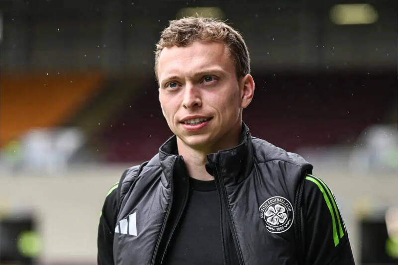 Neither AJ or Celtic seem to anticipate a move in this window.