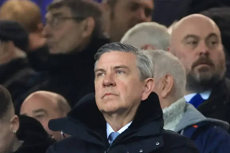 Ominous for McInnes as Cavenagh pulls the plug
