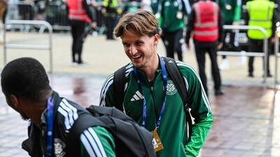 ‘There’s a lot of interest’ &ndash; Journalist suggests Celtic will have to make decision over attacker